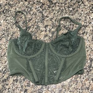 Hollister came bralette and underwear set